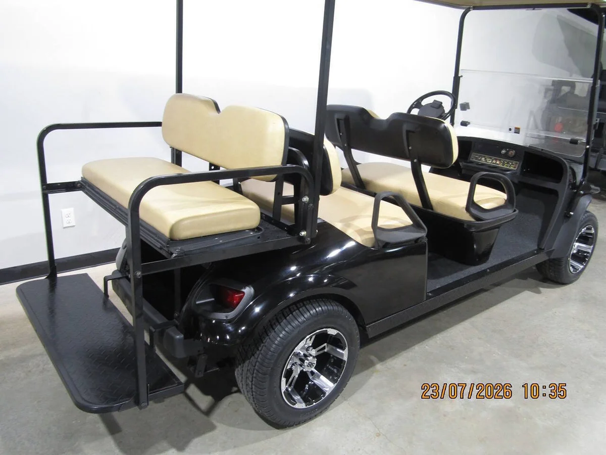 2019 Cushman Shuttle 6 Custon 6-Seater golf cart photo 9