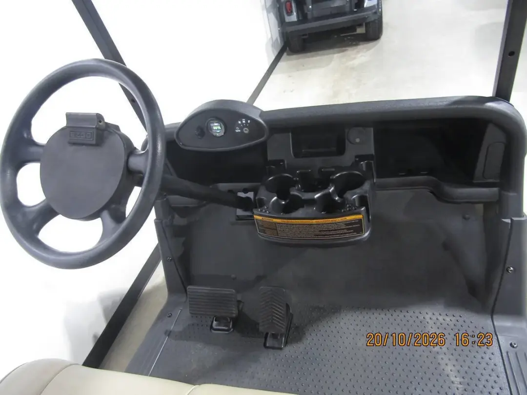2020 E-Z-GO RXV ELiTE Lithium photo 11