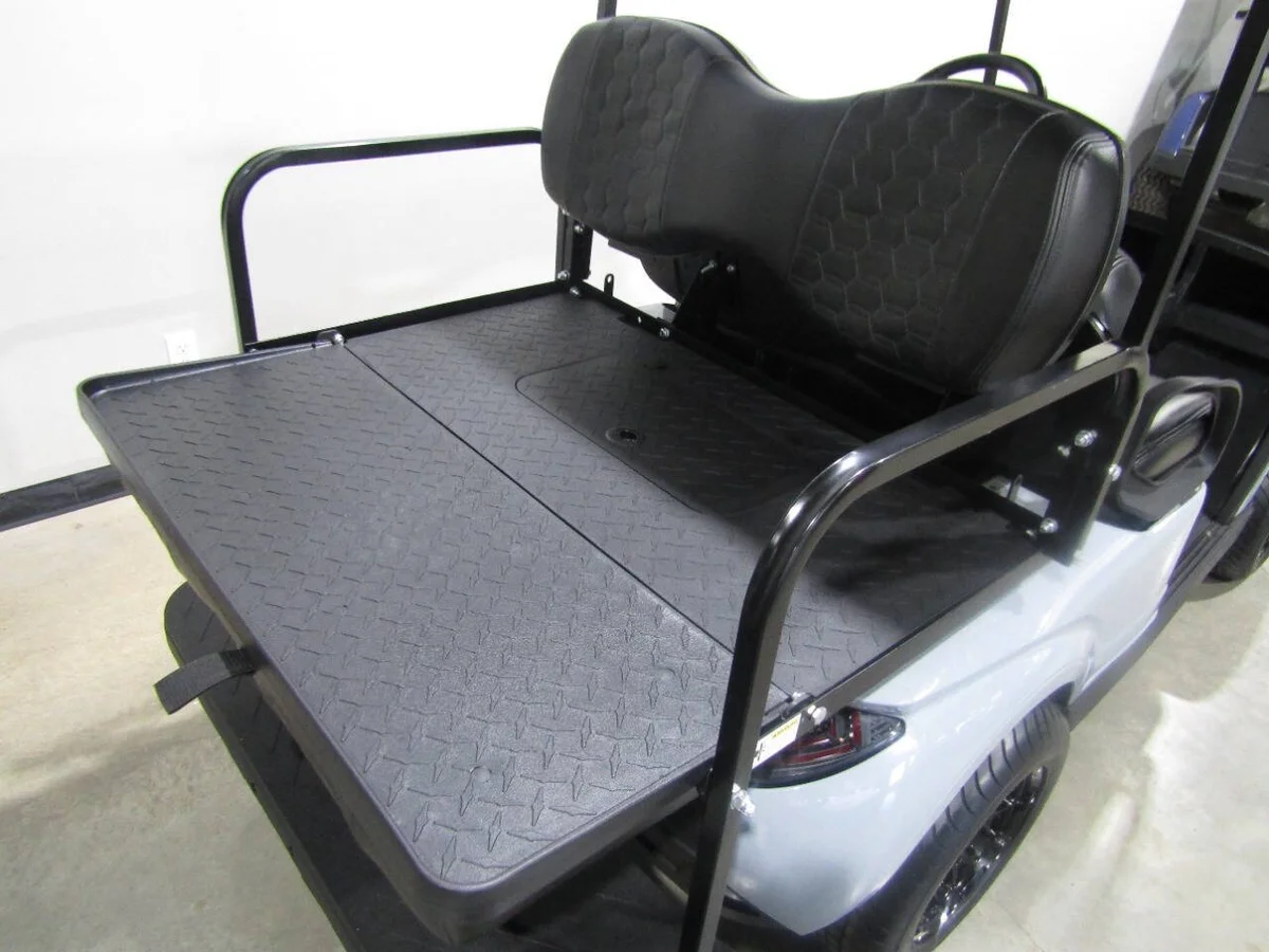 2020 E-Z-GO Storm Gas golf cart Custom 4-Seater photo 8