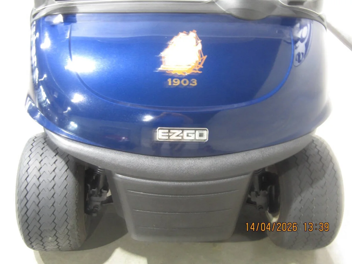 2020 E-Z-GO RXV Stock photo 3