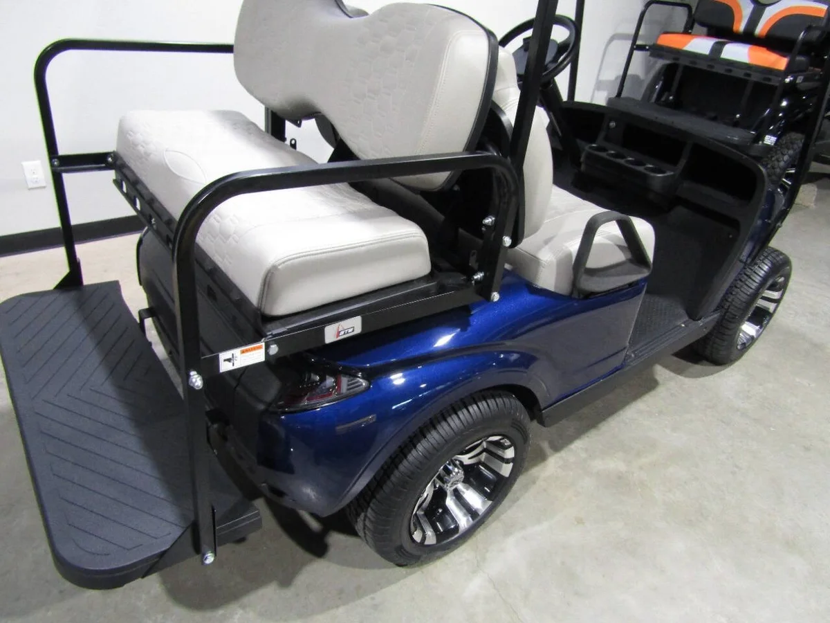 2020 E-Z-GO Storm Gas golf cart Custom photo 7