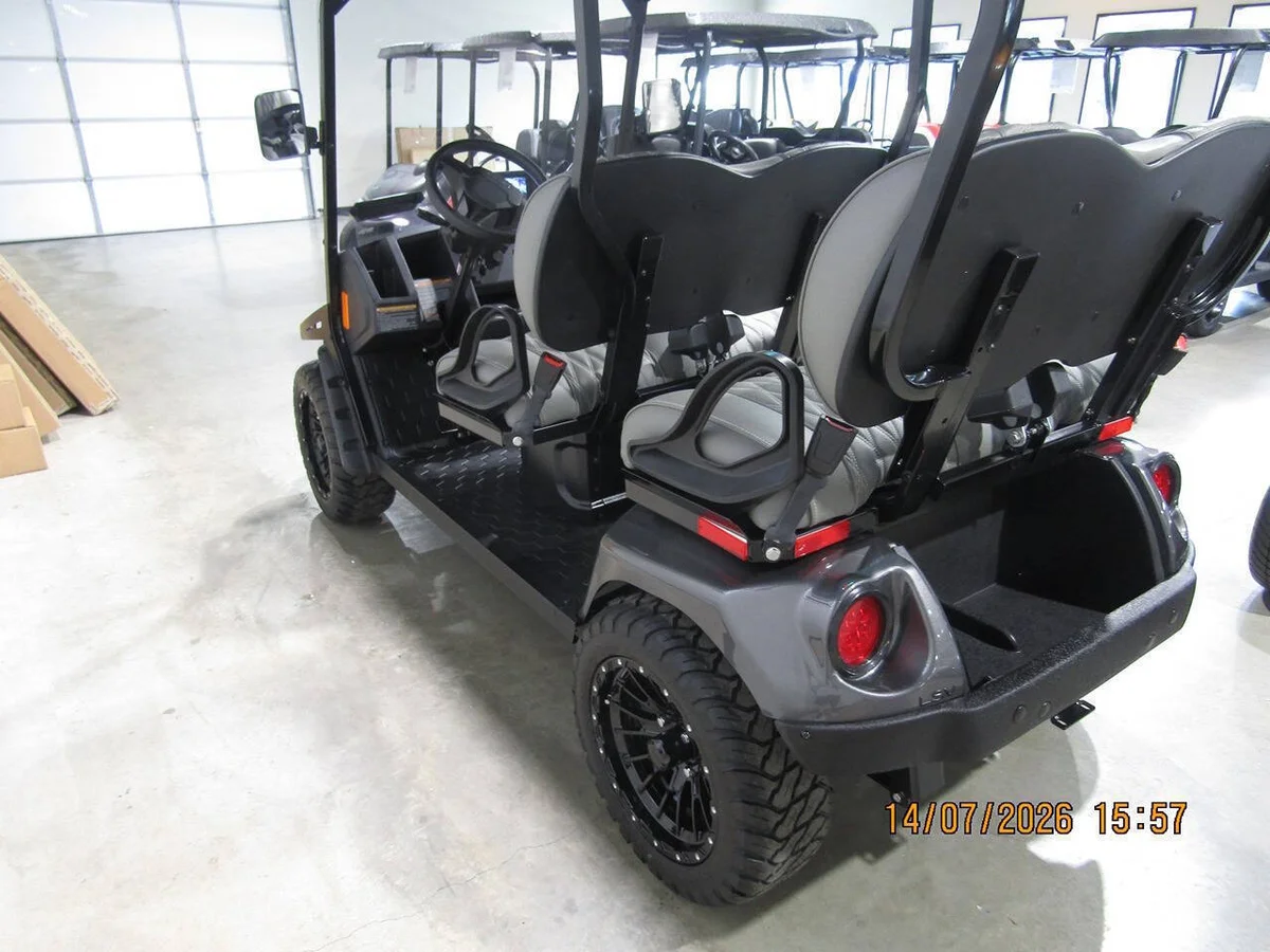 2026 E-Z-GO Liberty LSV photo 8