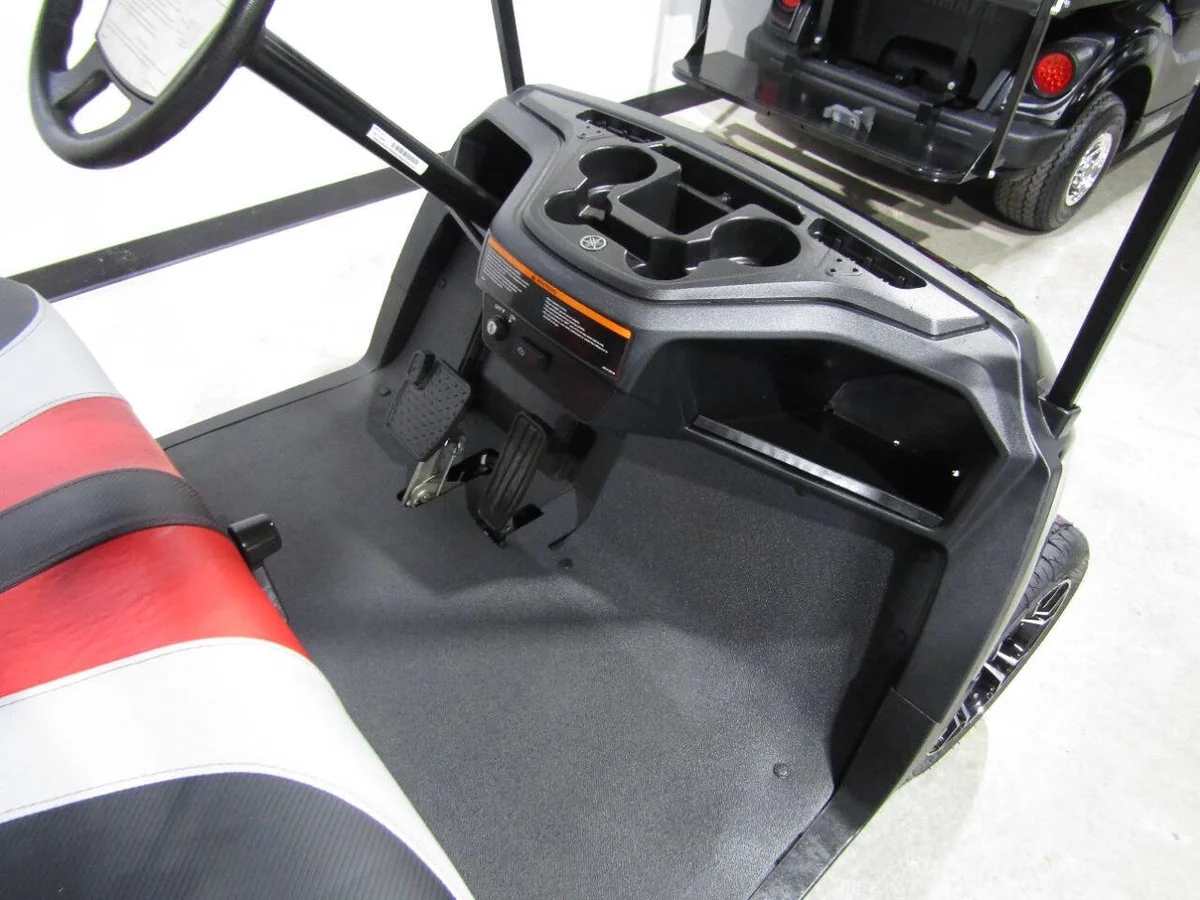 2022 Yamaha Drive Custom 4-Seater photo 12