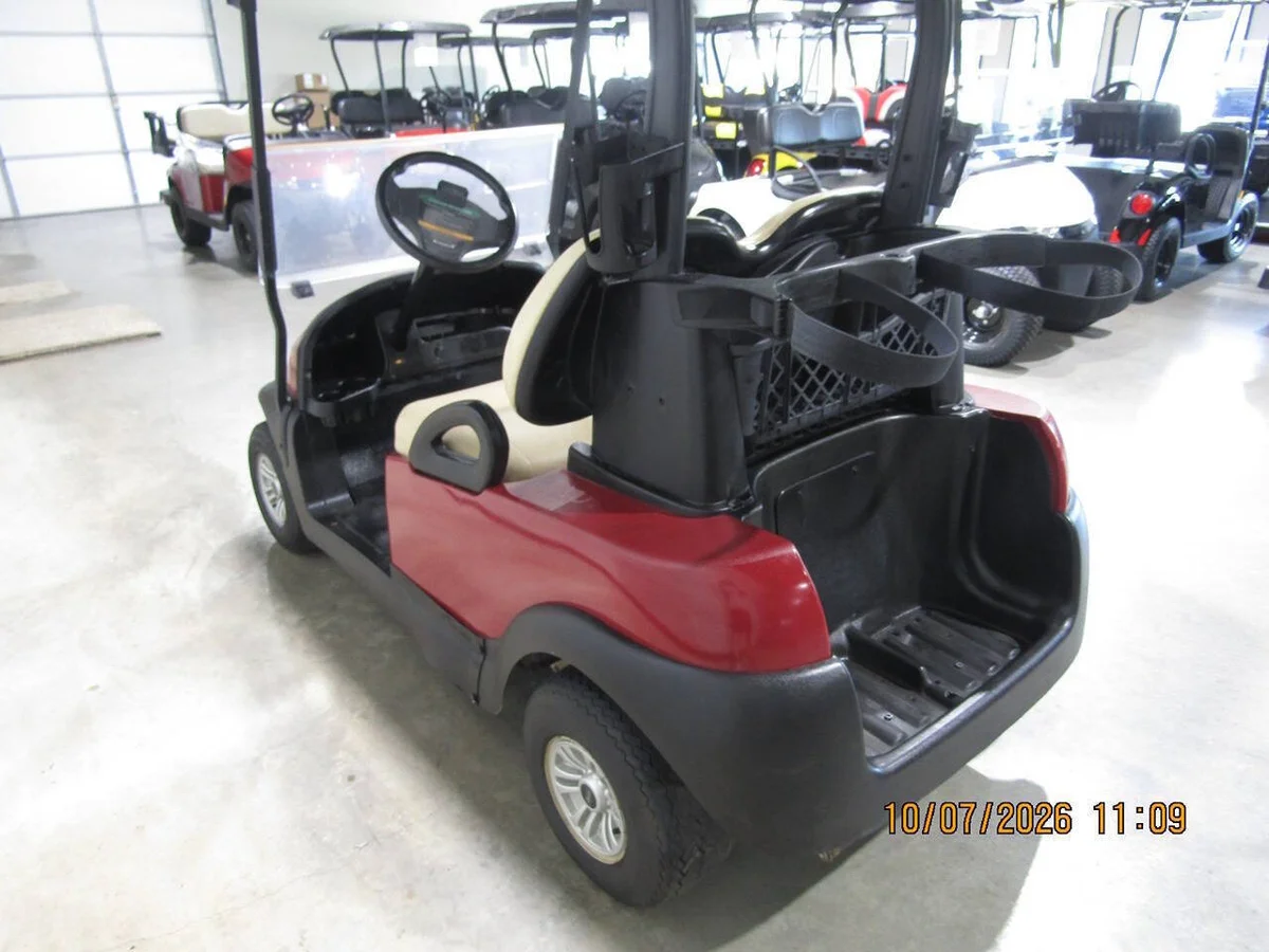 2018 Club Car Precedent Stock  golf cart photo 5