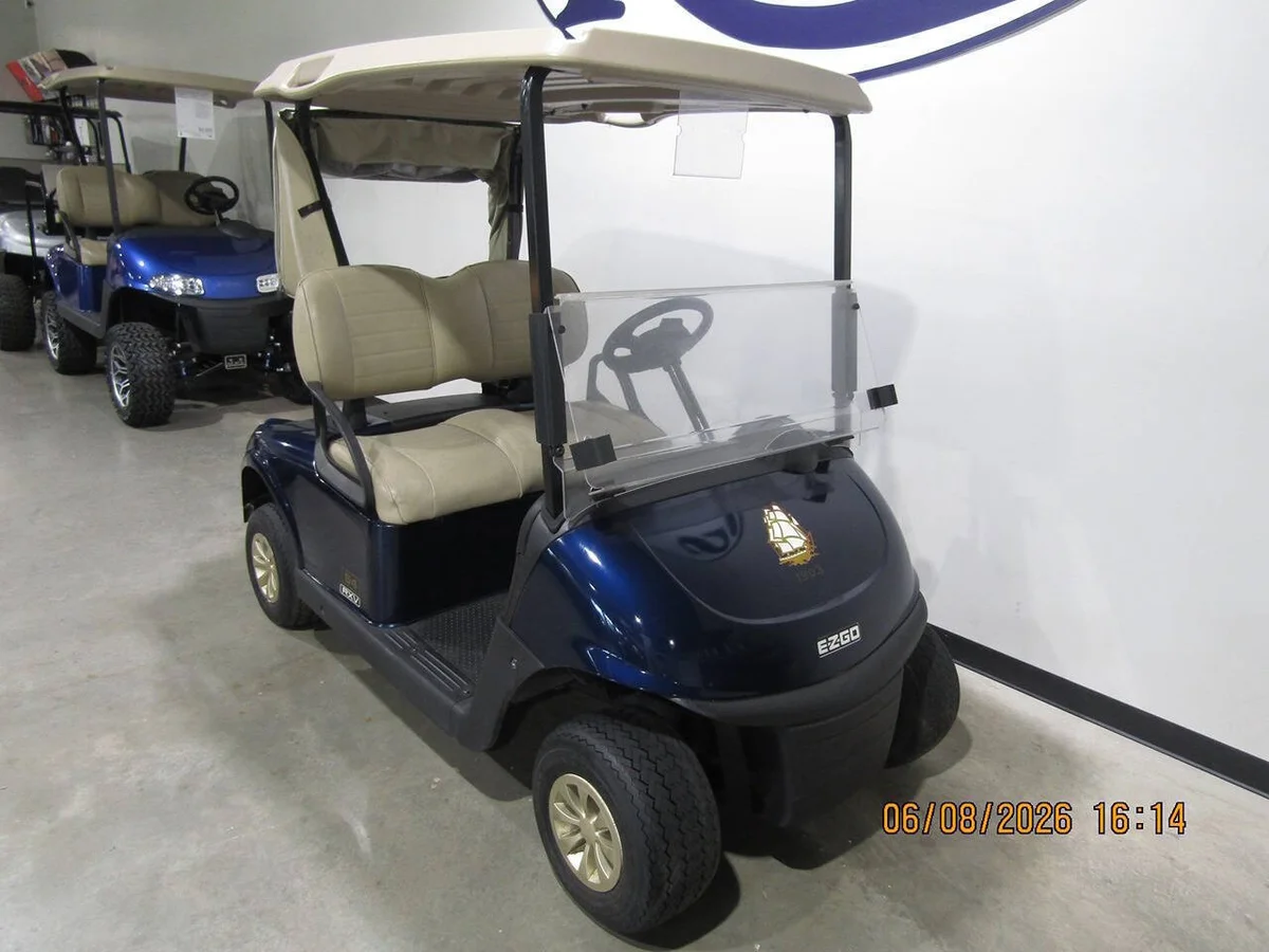 2020 E-Z-GO RXV 2 Seater golf cart photo 2