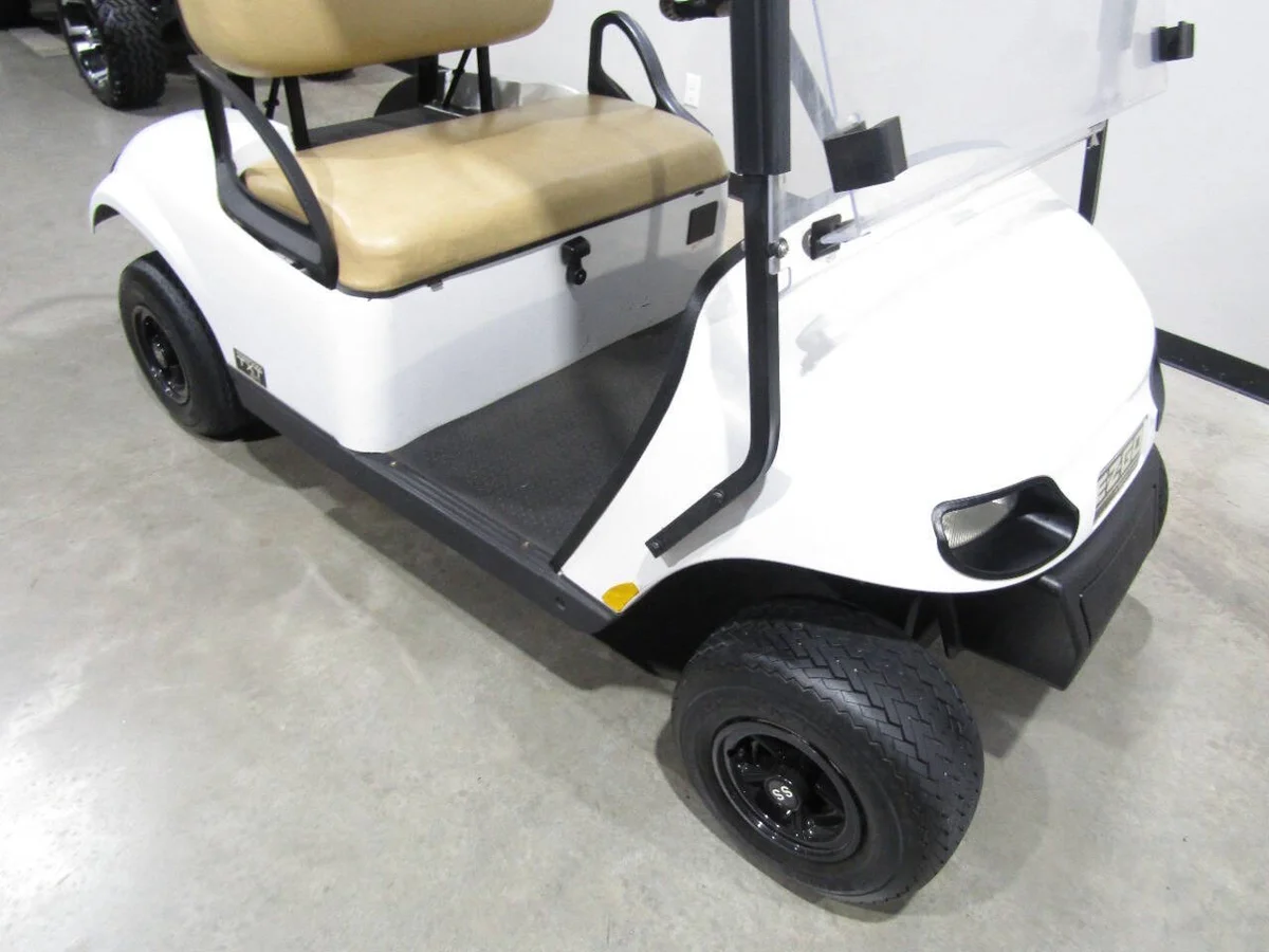 2020 E-Z-GO TXT Stock photo 2
