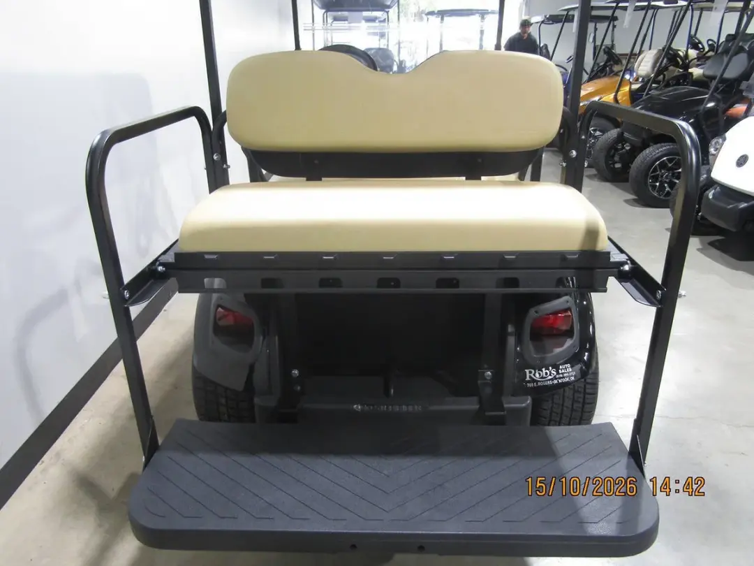 2020 E-Z-GO TXT Custom 4-Seater golf cart photo 6