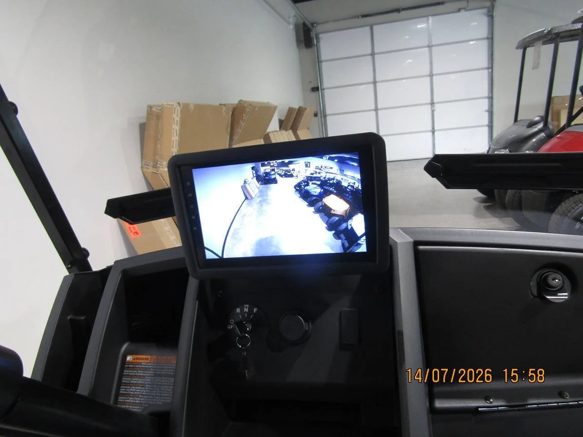 2026 E-Z-GO Liberty LSV photo 11