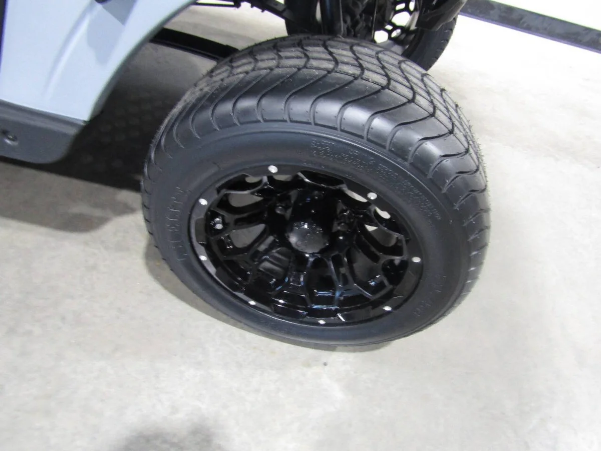 2020 E-Z-GO Storm Gas golf cart Custom 4-Seater photo 12