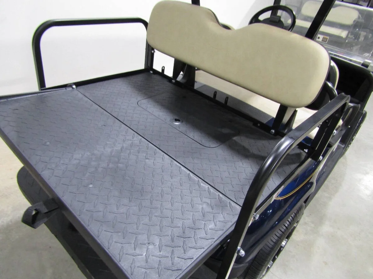 2019 E-Z-GO RXV Stock 4-Seater photo 8