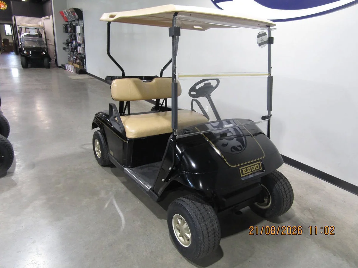 2007 E-Z-GO TXT Stock golf cart photo 2