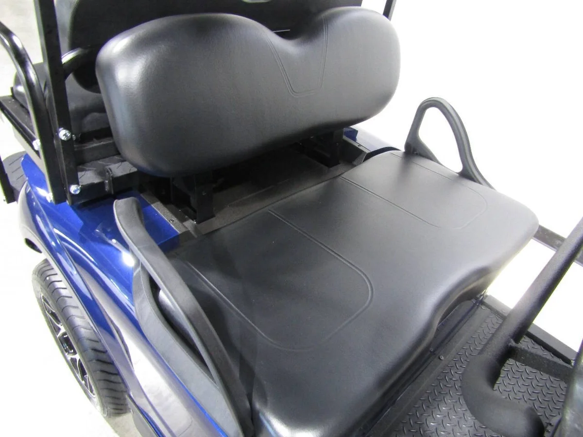 2020 E-Z-GO TXT Custom Storm 6-Seater photo 10