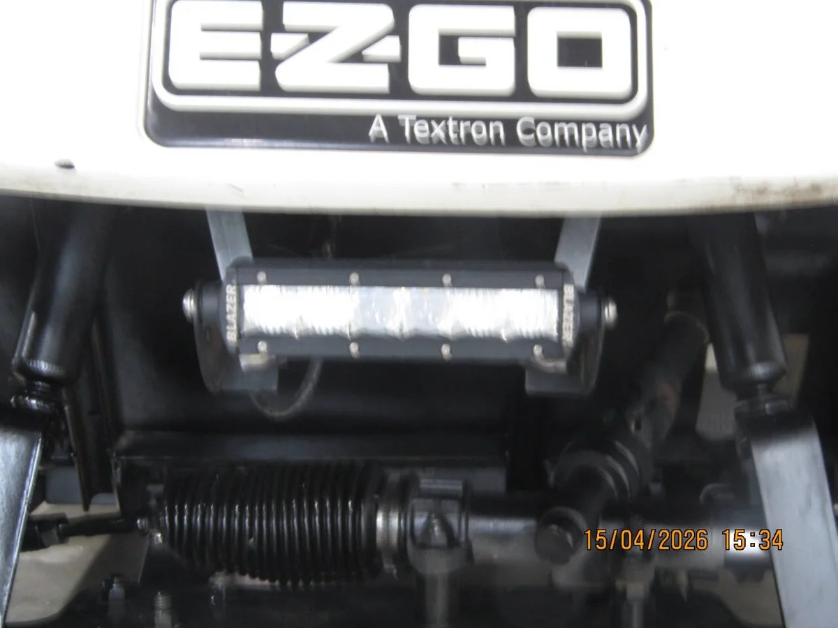 2001 E-Z-GO TXT Custom 4-Seater photo 15