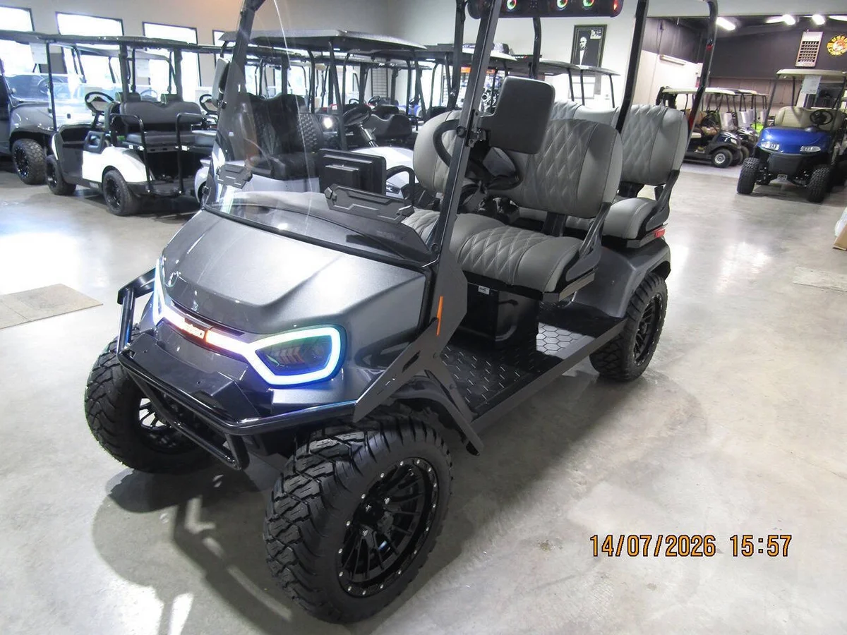 2026 E-Z-GO Liberty LSV photo 6