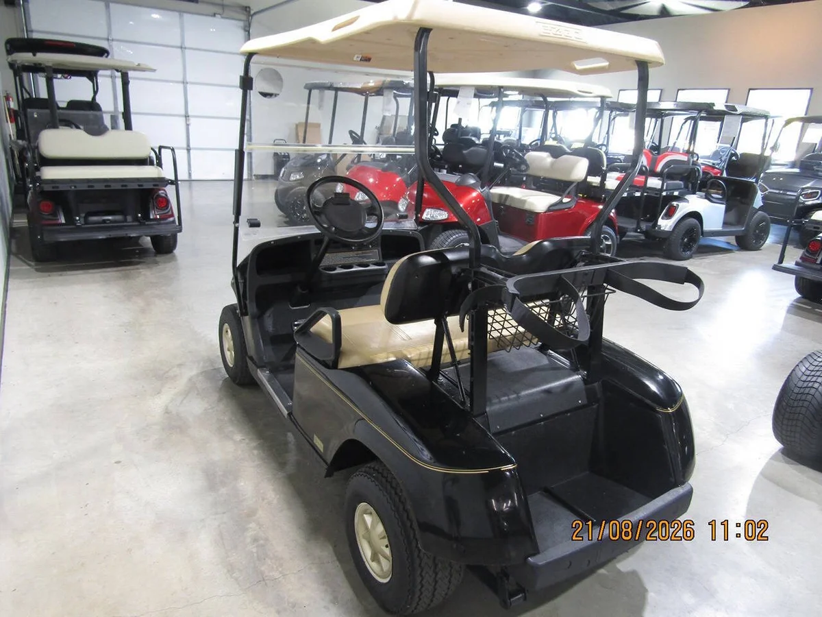 2007 E-Z-GO TXT Stock golf cart photo 5