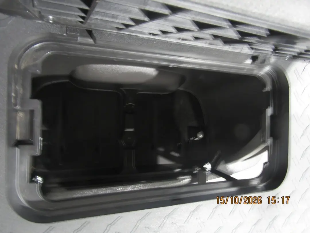 2022 Yamaha Drive Stock 4-seater  golf cart photo 9