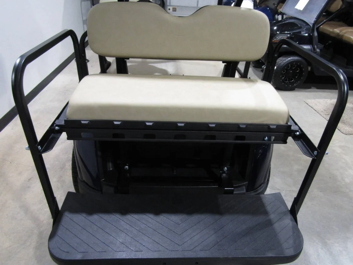 2019 E-Z-GO RXV Stock 4-Seater photo 6