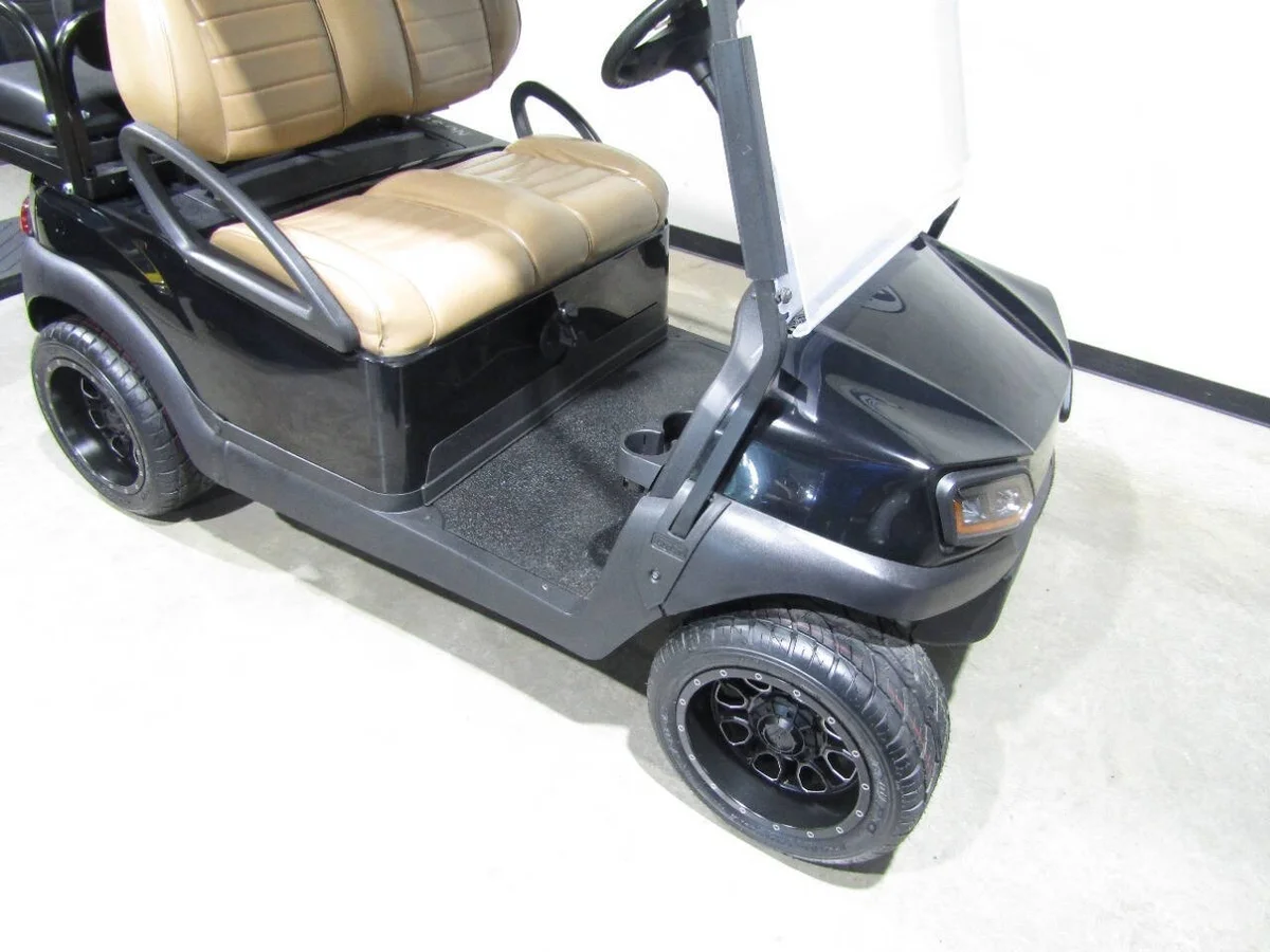 2021 Club Car Tempo Gas photo 2