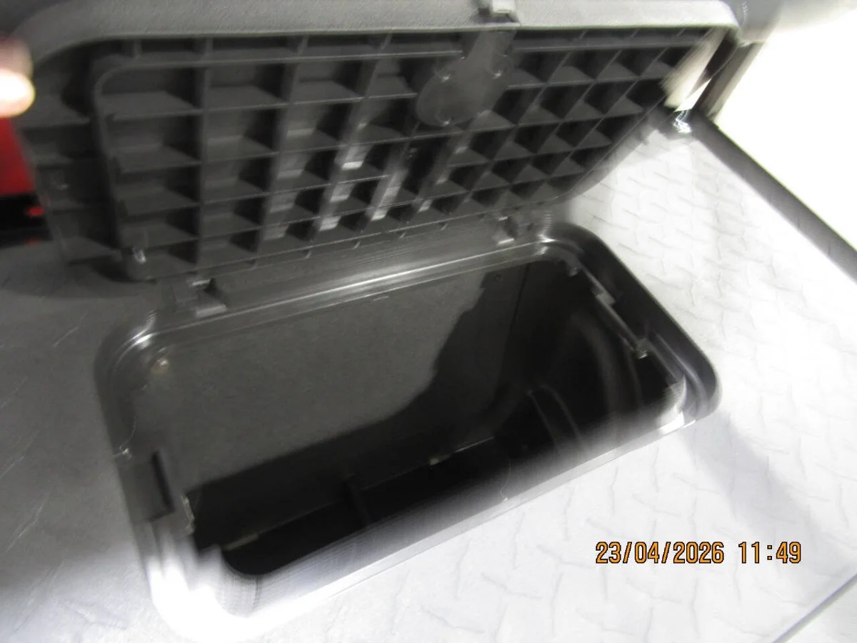 2020 E-Z-GO RXV Custom 4-Seater photo 13