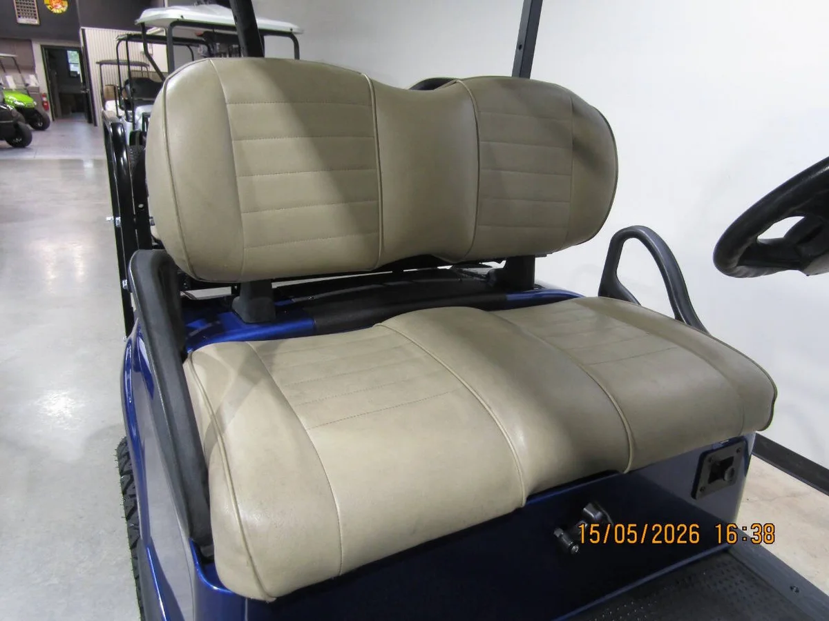 2018 E-Z-GO RXV Lifted Custom 4-Seater photo 11