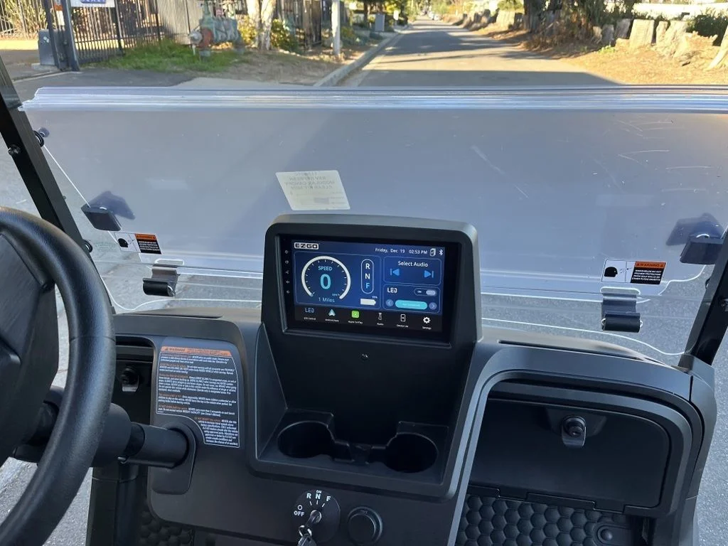 2026 E-Z-GO RXV ELiTE Lithium photo 4
