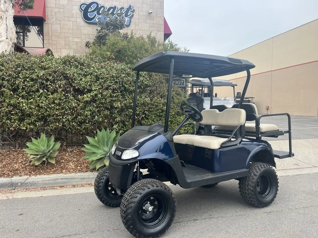 2022 E-Z-GO Freedom photo 2