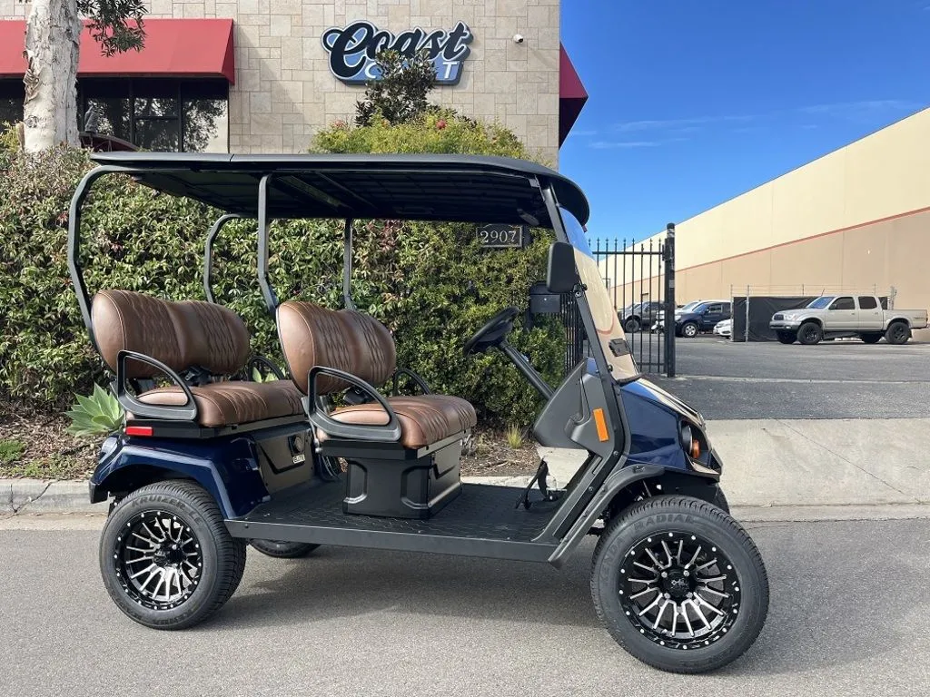 2026 E-Z-GO Liberty ELiTE Lithium photo 2