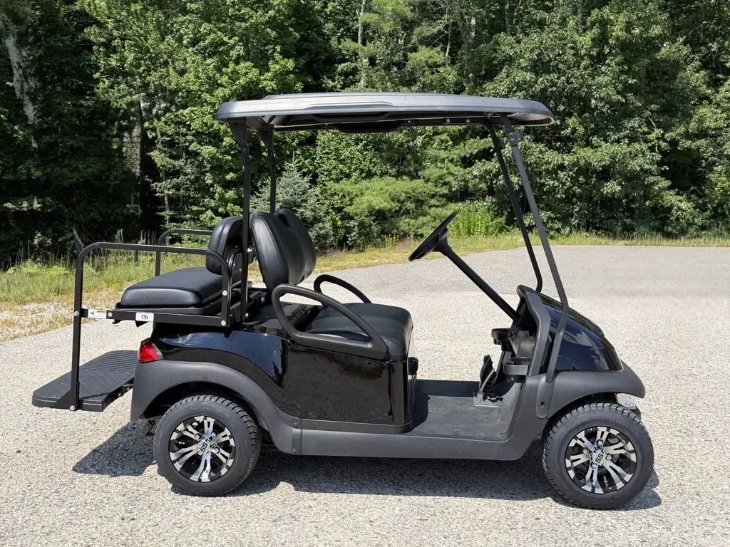 2018 Club Car End of Summer special! Like new RTG Triple Black C photo 7