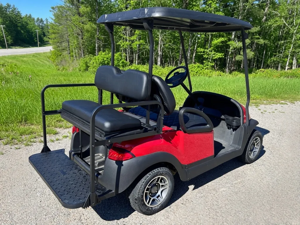 2018 Club Car End of Summer special! Like new NRTG Fire Red Club photo 8