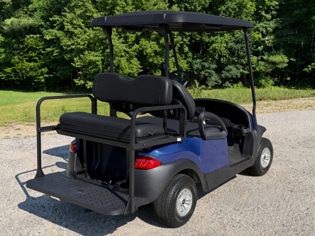 2018 Club Car End of Summer special! Like new NRTG Dark Blue on photo 11