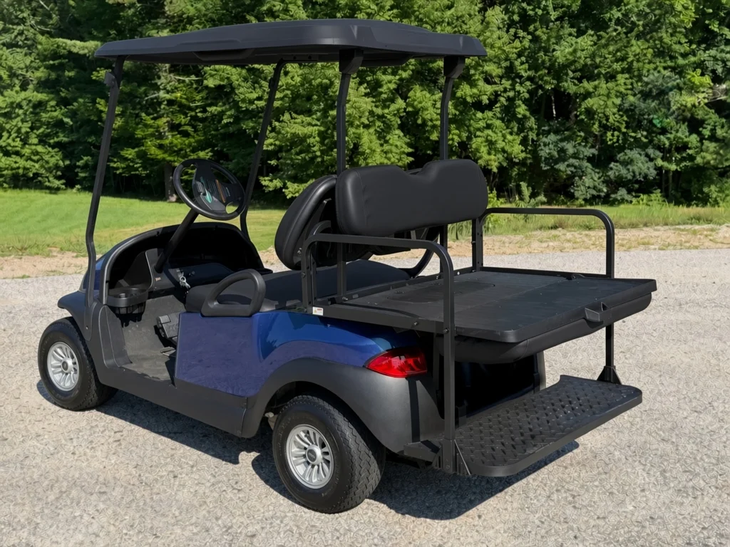 2018 Club Car End of Summer special! Like new NRTG Dark Blue on photo 9