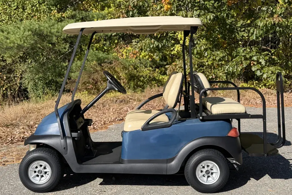 2005 Club Car Precedent photo 8