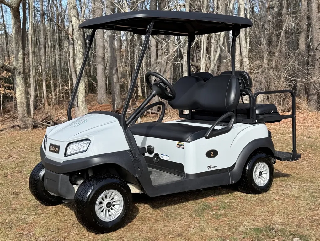 2021 Club Car End of Summer Special! 1 yr warranty-Like NEW Club photo 4