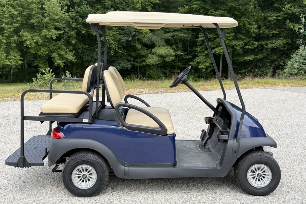 2018 Club Car End Of Summer Special! Like New Ready To Go! Navy photo 14