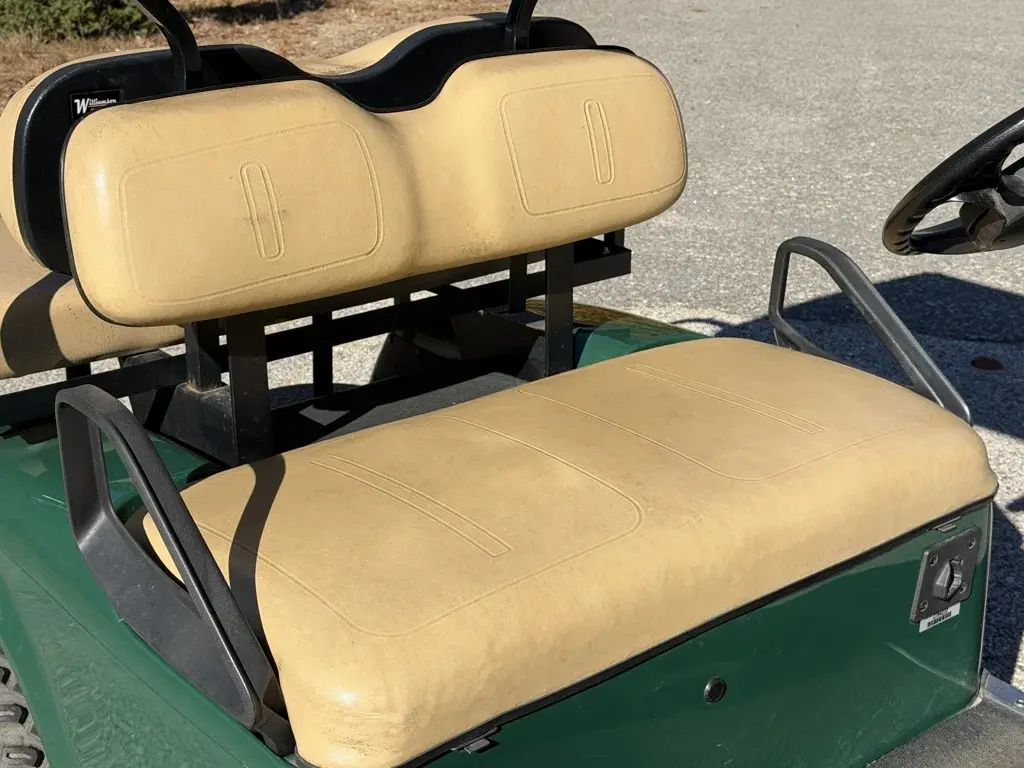 2011 E-Z-GO TXT photo 7