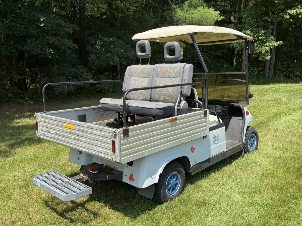 2000 Yamaha G11 Yamahauler 4 Passenger Utility Vehicle-Gas Pow photo 8