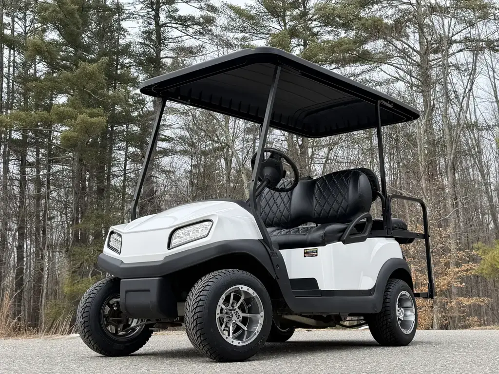 2019 Club Car End Of Season Special! Showroom Ready LIKE NEW RTG photo 5