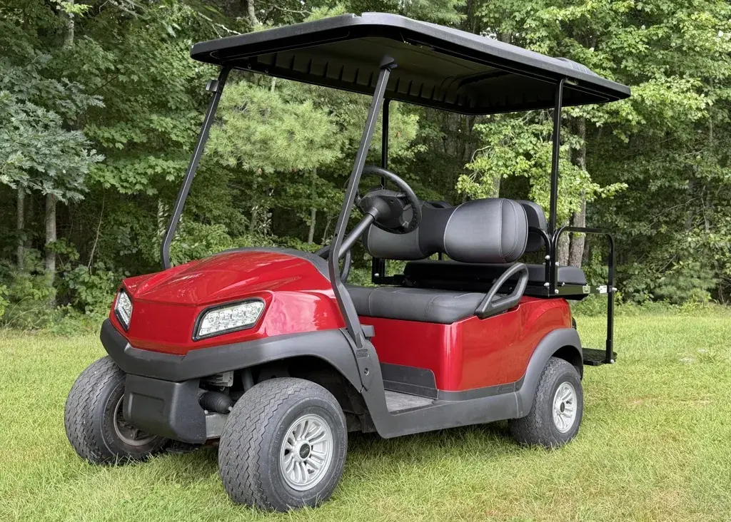 2022 Club Car End of Summer Special! Showroom Ready LIKE NEW Clu photo 1