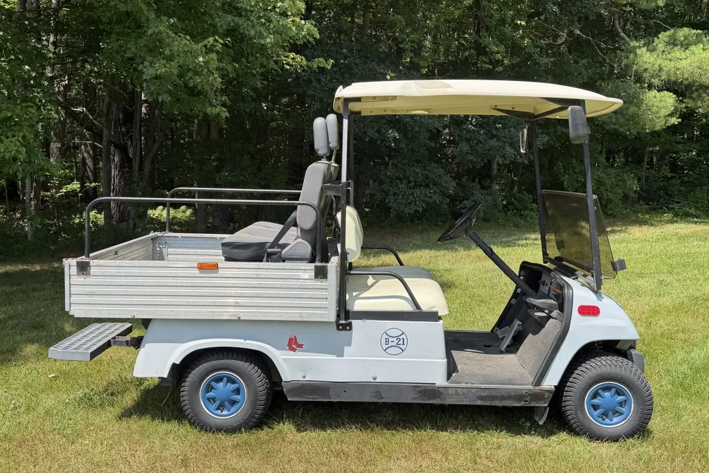 2000 Yamaha G11 Yamahauler 4 Passenger Utility Vehicle-Gas Pow photo 9