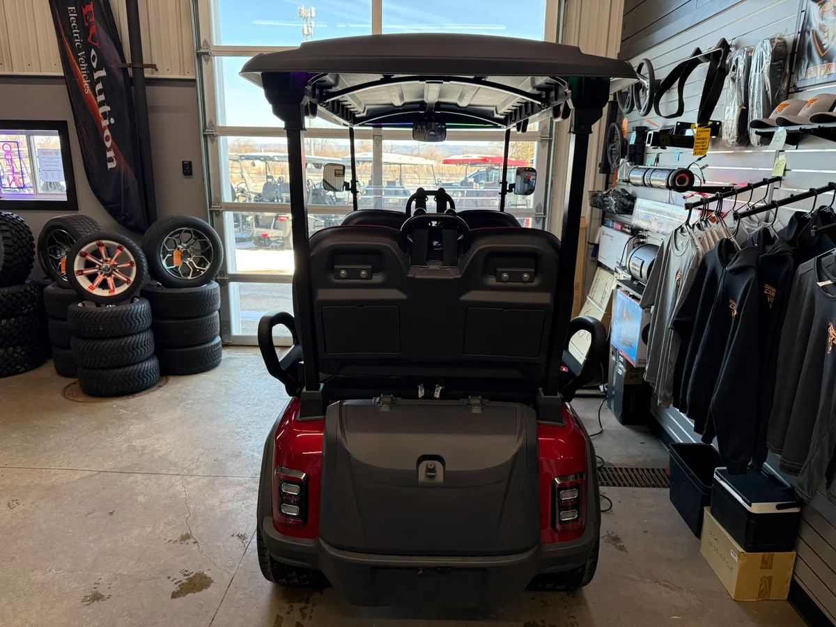 2026 Epic Carts E40FX Metallic Cherry photo 4