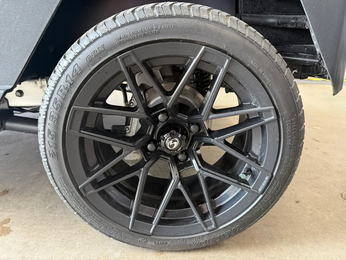 2025 Bintelli Nexus Base photo 10
