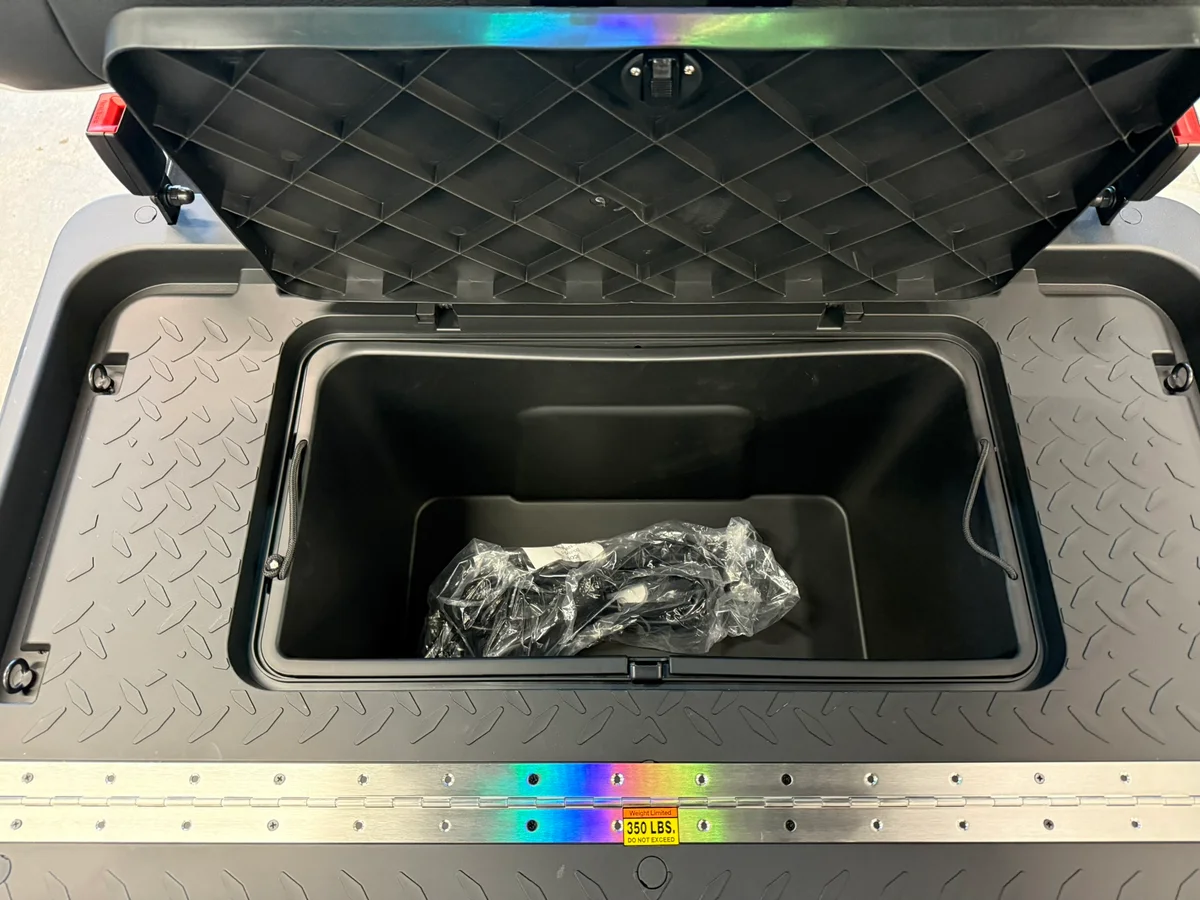 2026 ICON i40X Base photo 6