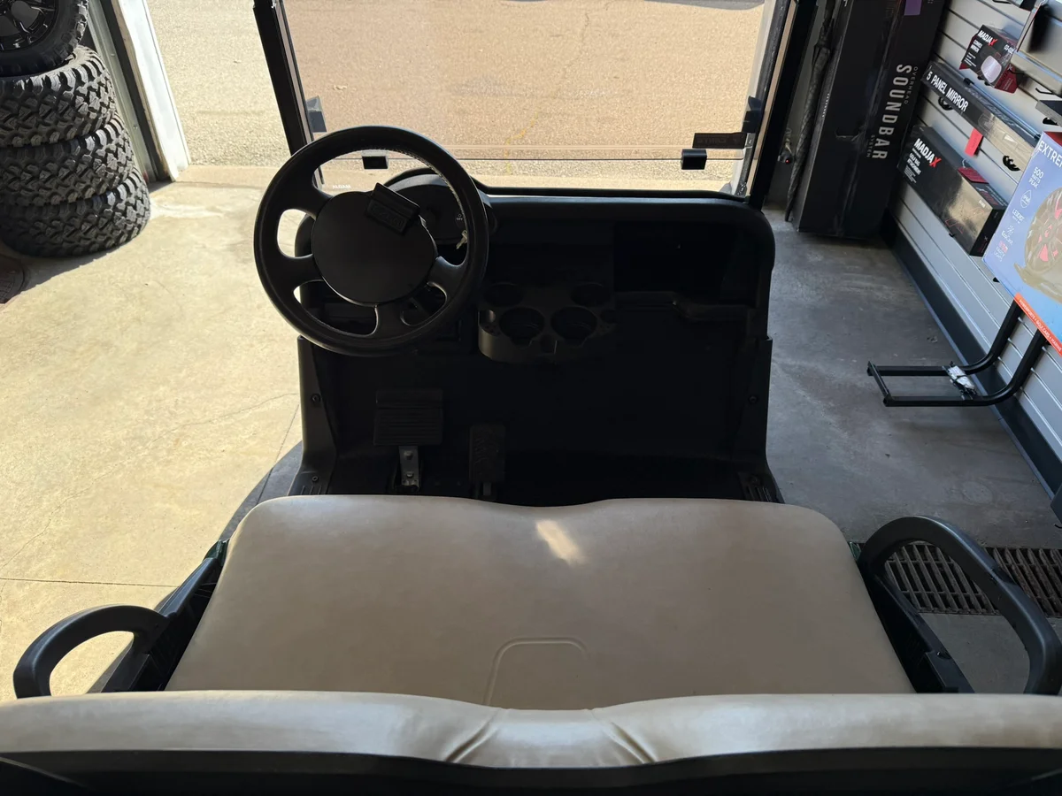 2009 E-Z-GO RXV Base photo 6