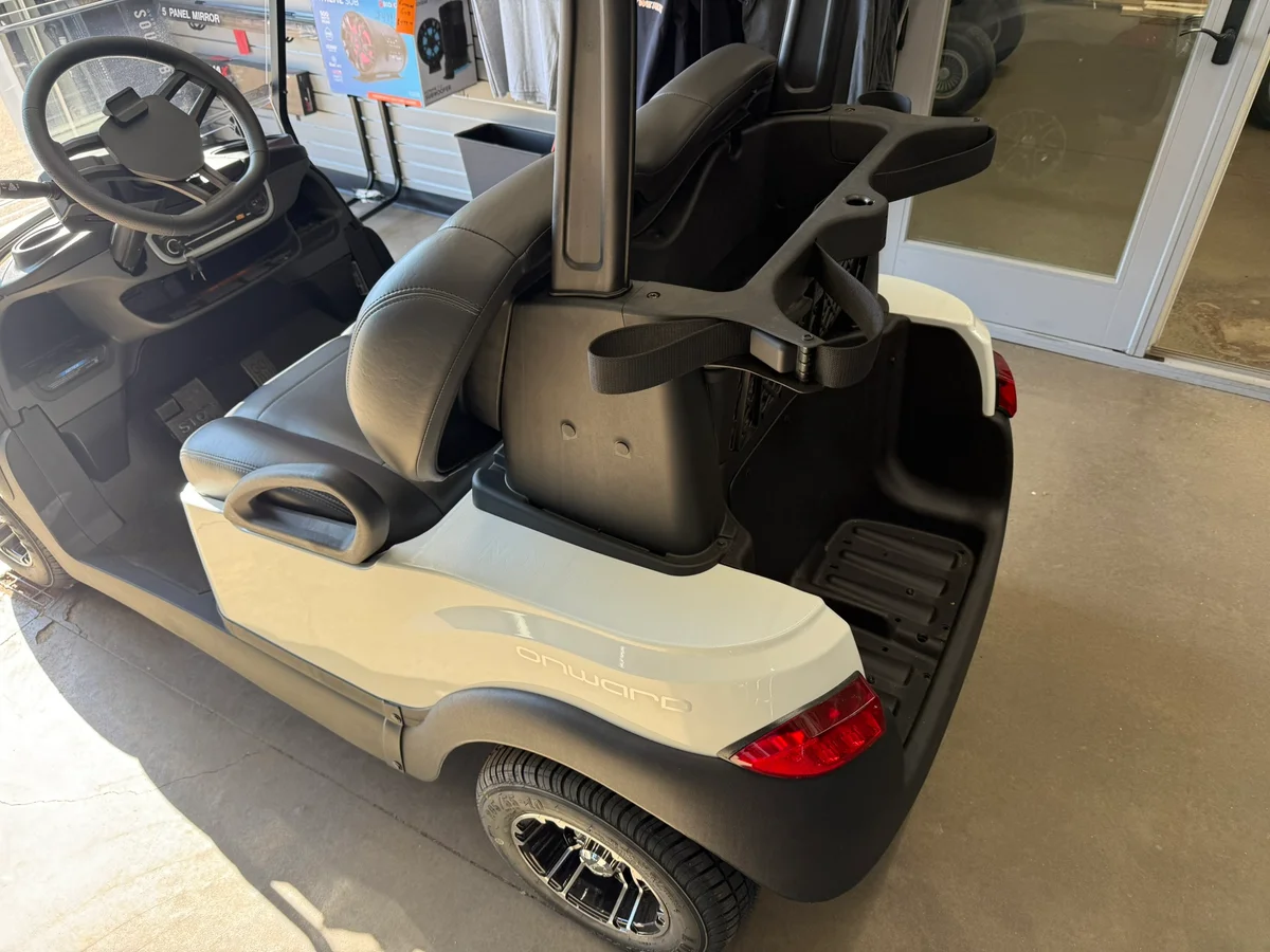 2027 Club Car Onward Gas photo 4