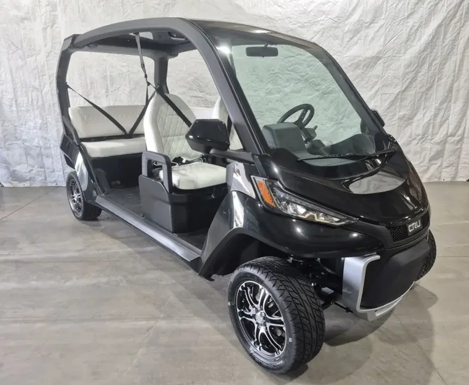 2027 Club Car Urban photo 2