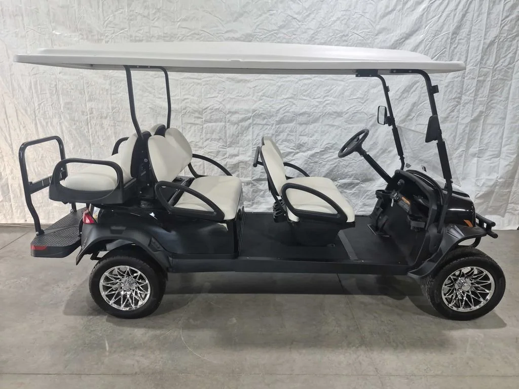 2023 Club Car Onward 6 Passenger photo 4
