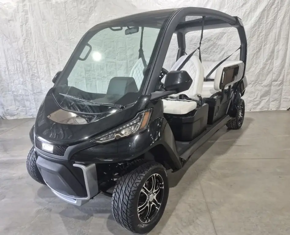 2027 Club Car Urban photo 4