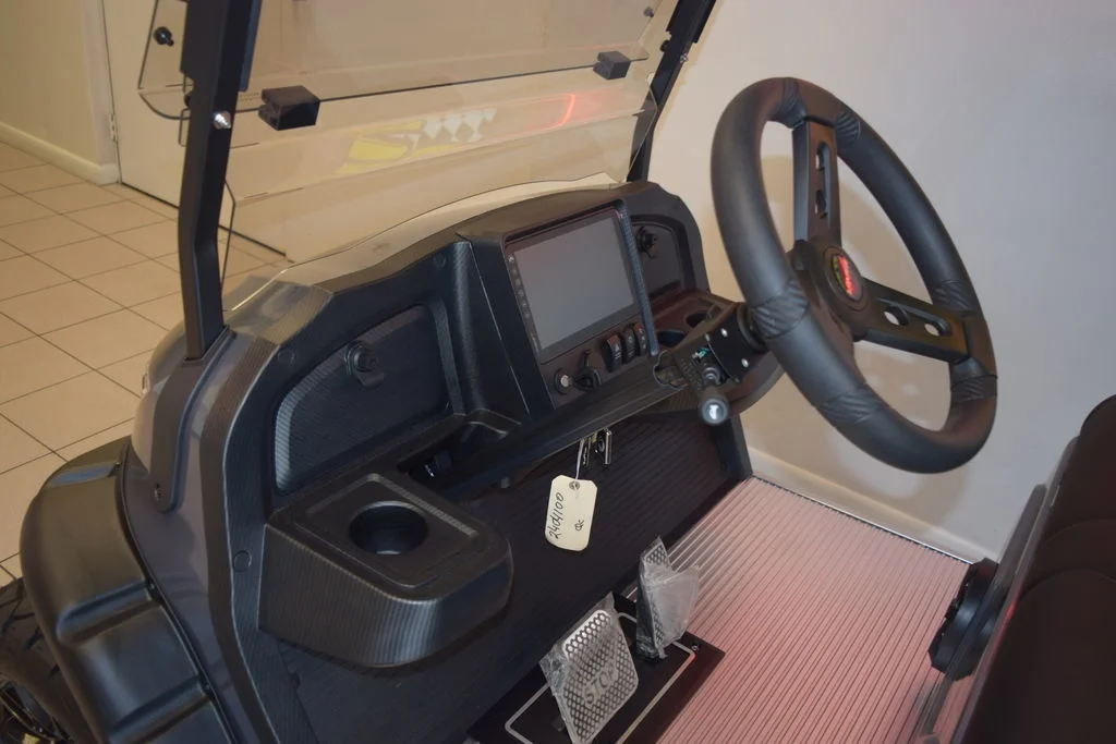 2025 Voyager Electric Vehicles Patriot Lifted 4-Passenger photo 6