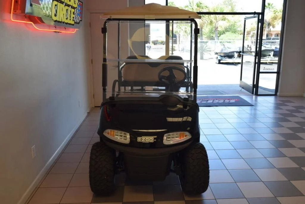 2019 E-Z-GO Freedom ELiTE Lithium photo 3