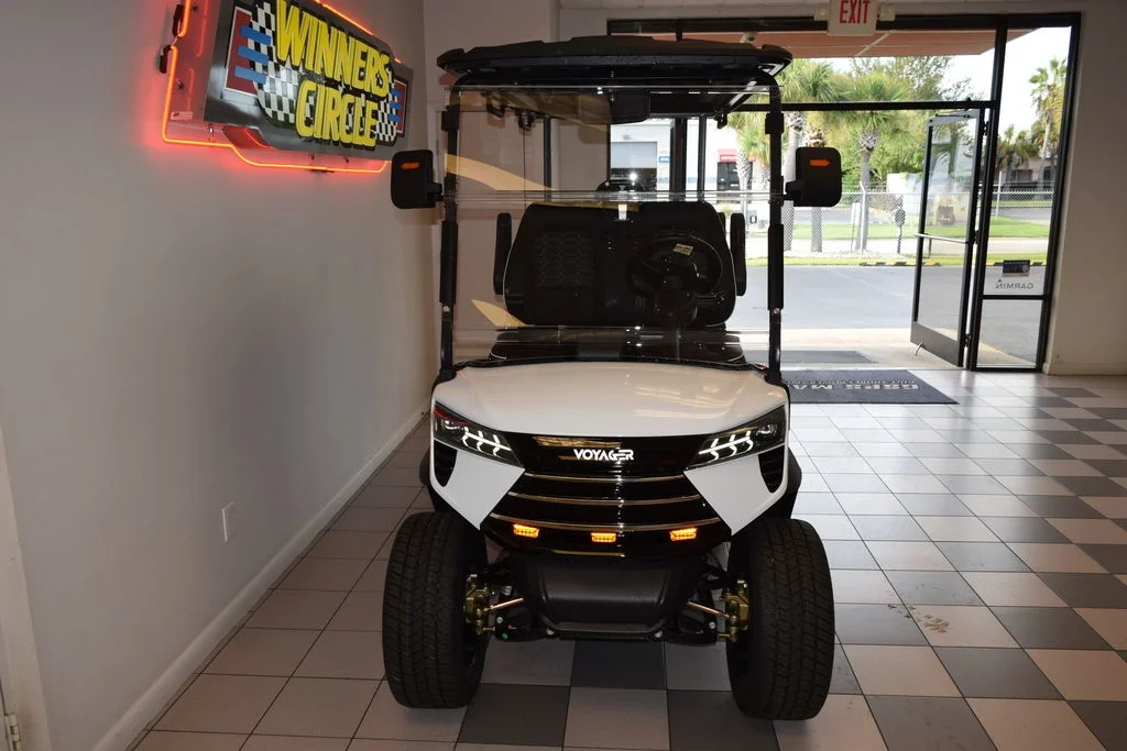 2026 Voyager Electric Vehicles Commander 4P-Non Lifted photo 3